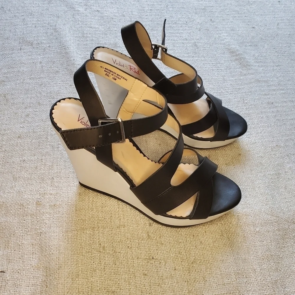 Strappy platform wedge sandals